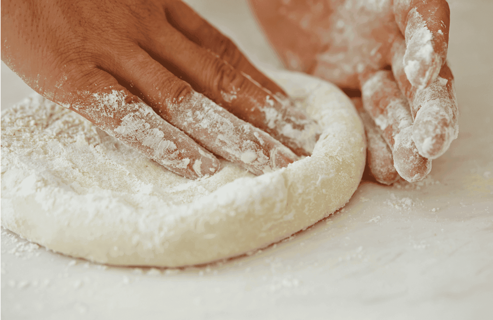 Pâte à pizza Etchebest : croustillante et facile