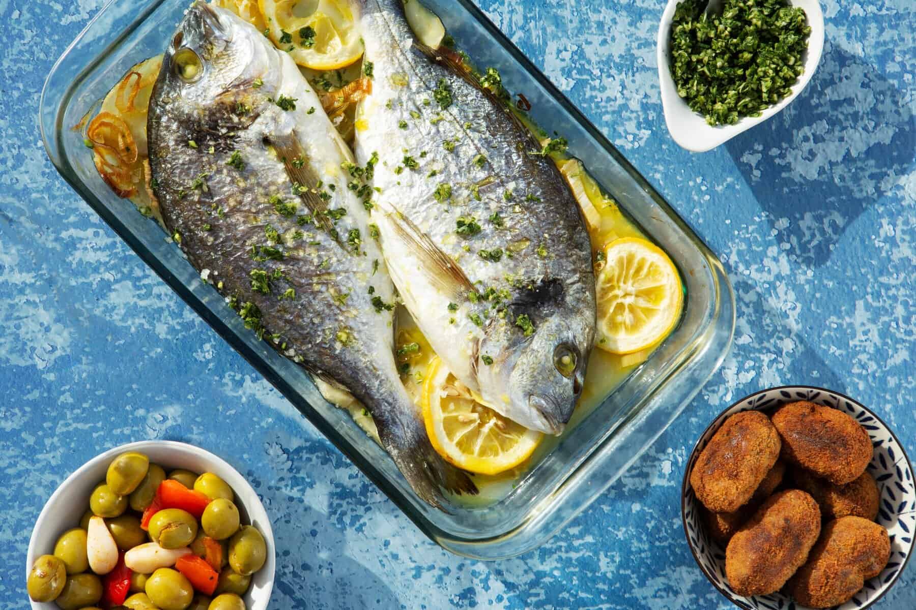 Dorade au four : la recette méditerranéenne facile et savoureuse