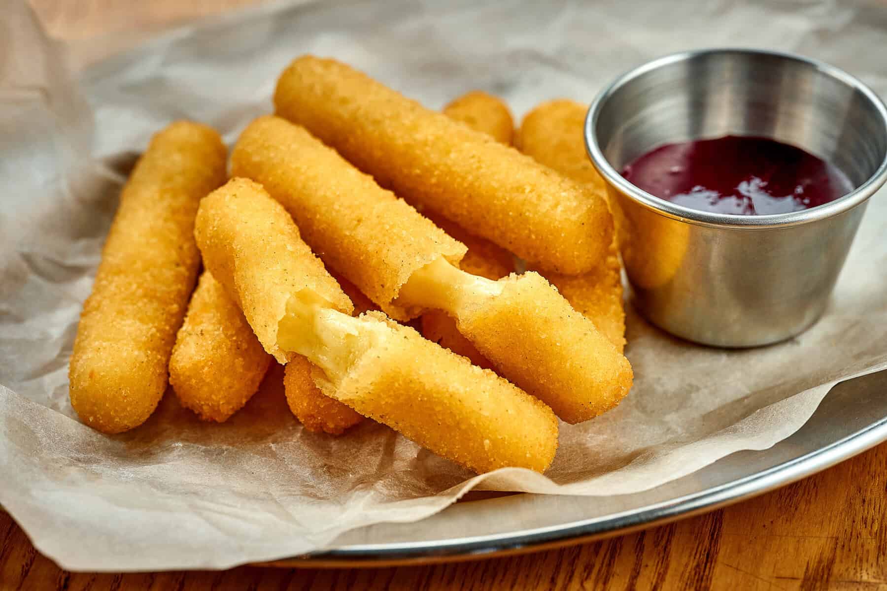 Mozzarella sticks ultra croustillants à l’Air Fryer