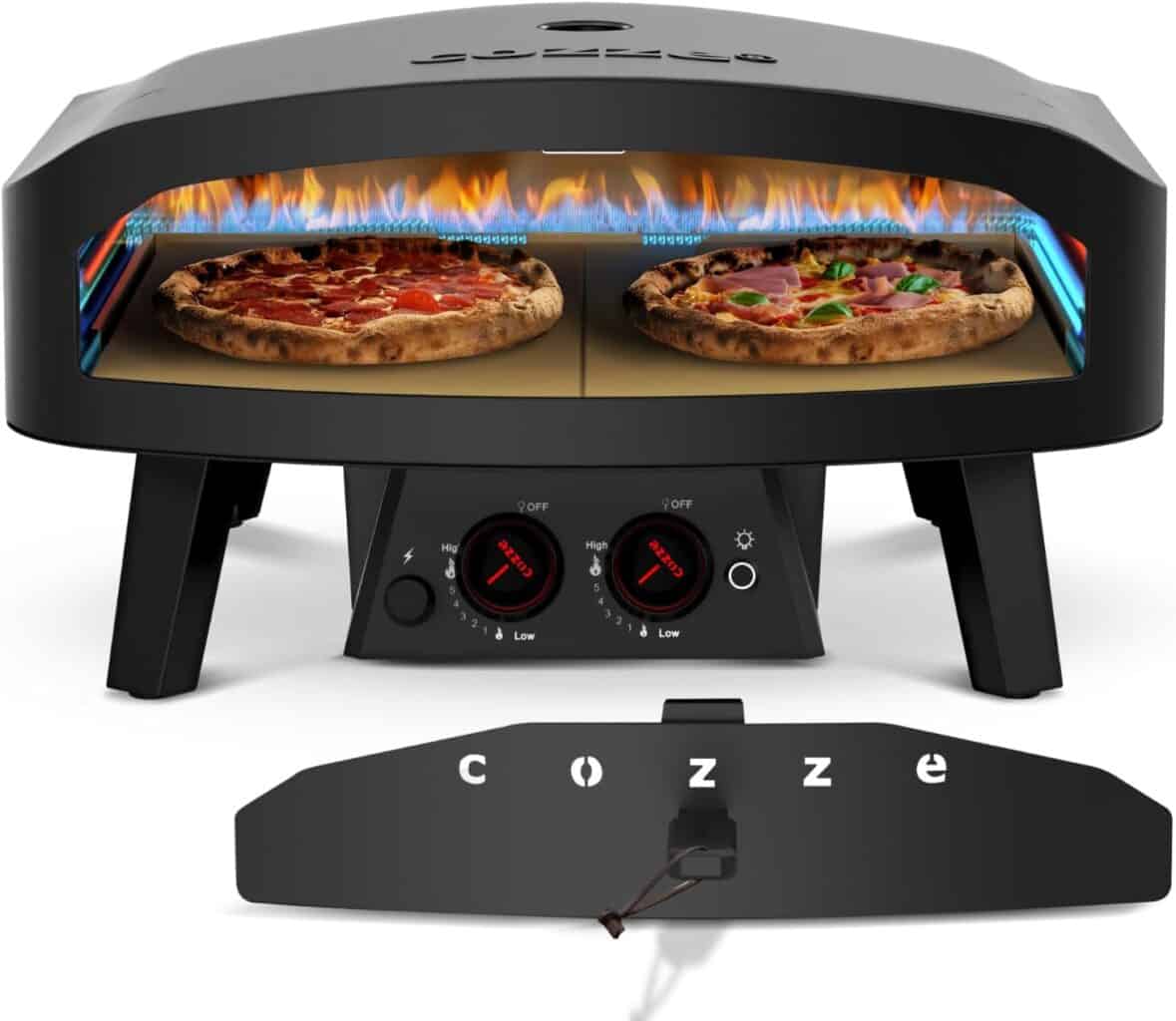 Deux pizzas en cuisson dans le four pizza Cozze 24" Black Edition : l'excellence du gaz avec flammes puissantes et pierre réfractaire.