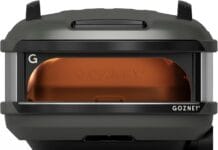 Four à pizza Gozney Tread compact avec ouverture frontale et intérieur chauffé visible
